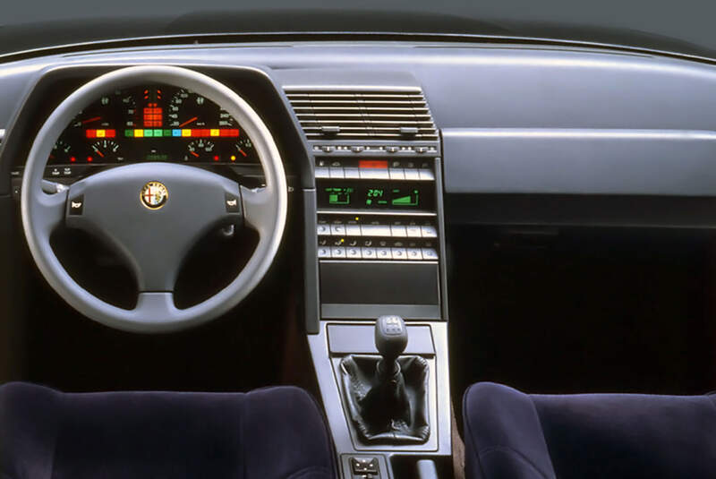 Alfa Romeo 164 Mittelkonsole