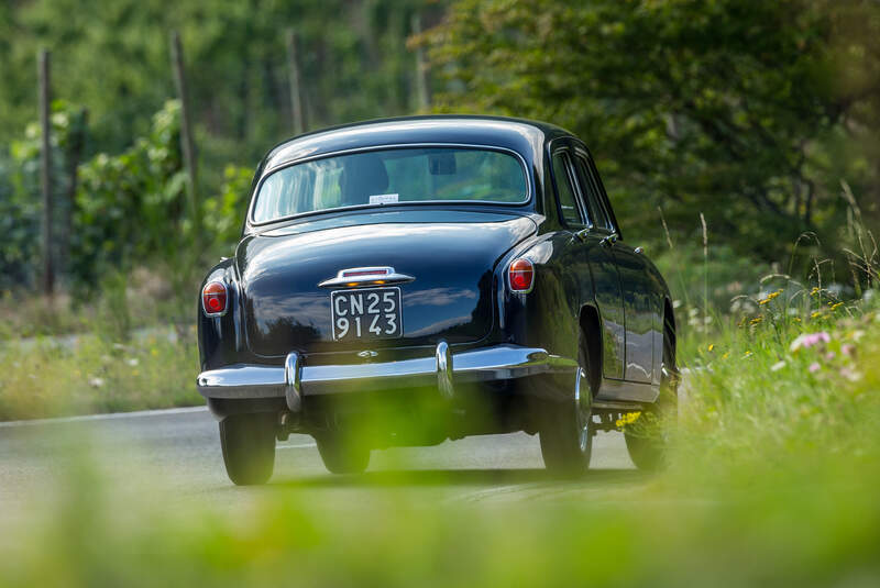 Alfa Romeo 1900, Heckansicht