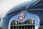 Alfa Romeo 1900, Kühlergrill, Emblem