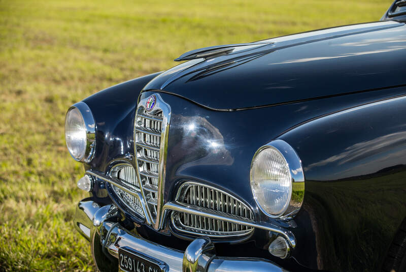 Alfa Romeo 1900, Motorhaube