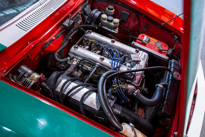 Alfa Romeo 2000 GTV (1974)