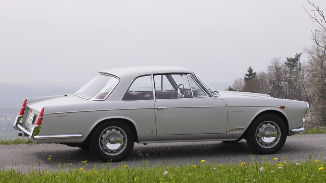 Alfa Romeo 2000 S Vignale-Coupé (1958), Seitenansicht links