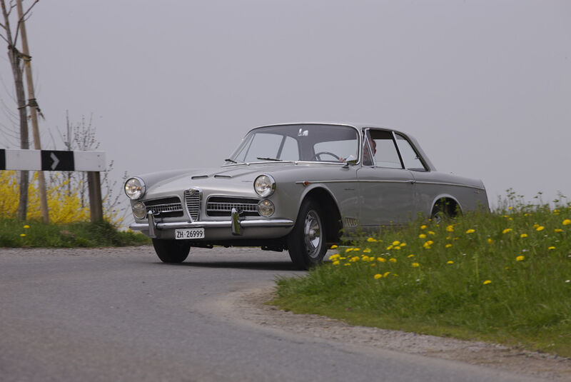 Alfa Romeo 2000 S Vignale-Coupé (1958), Seitenansicht