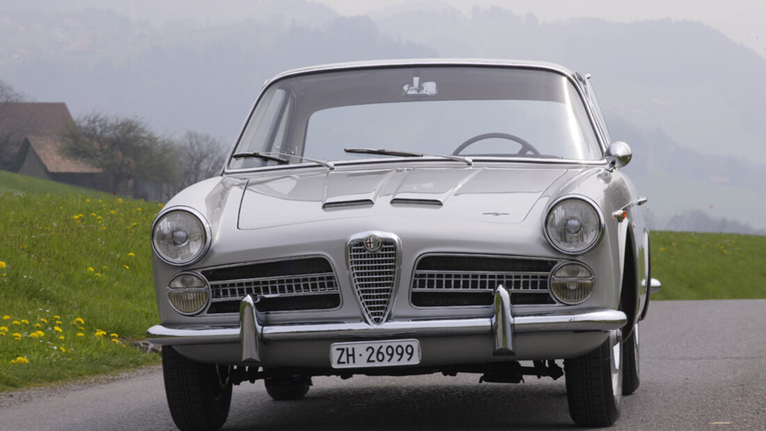 Alfa Romeo 2000 S Vignale-Coupé (1958), Vorderseite