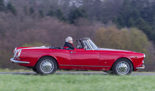 Alfa Romeo 2600 Spider, Seitenansicht