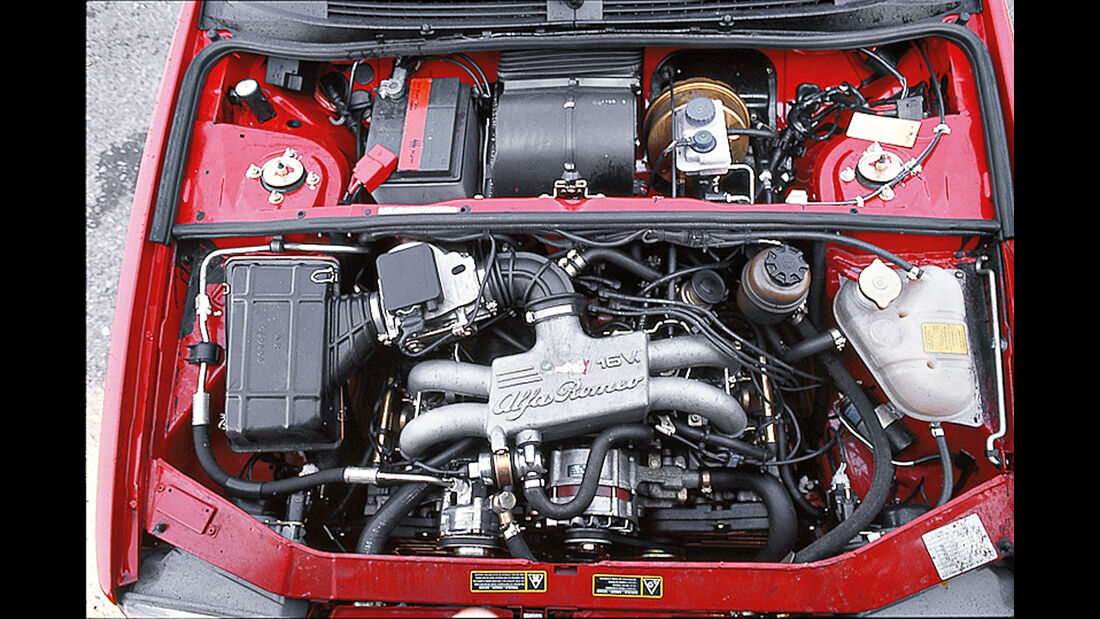 Alfa Romeo 33 16V, 