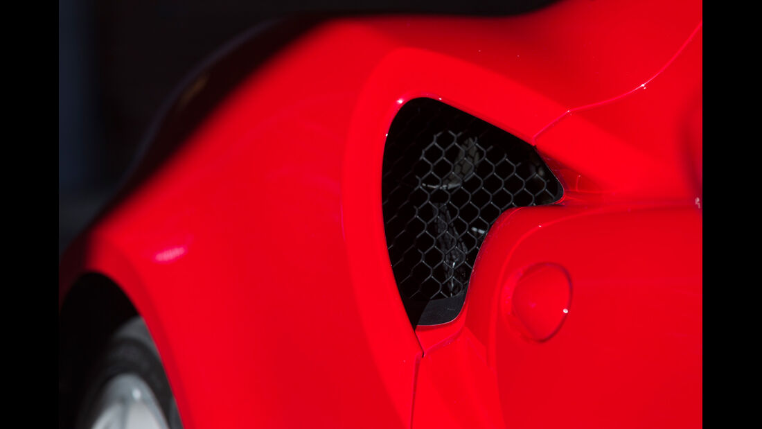 Alfa Romeo 4C, Detail