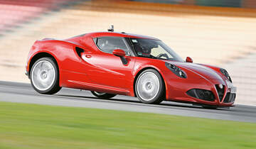 Alfa Romeo 4c Im Fahrbericht Ein Zweisitziges Paradies