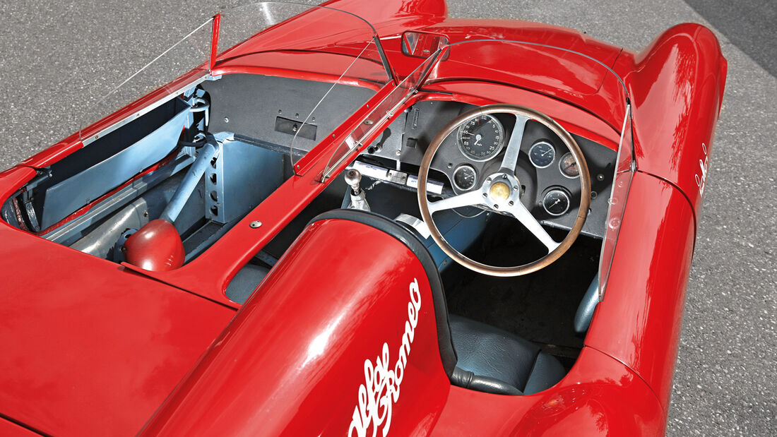 Alfa Romeo 750 Competizione, Cockpit