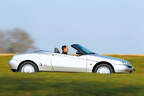 Alfa Romeo 916, Seitenansicht