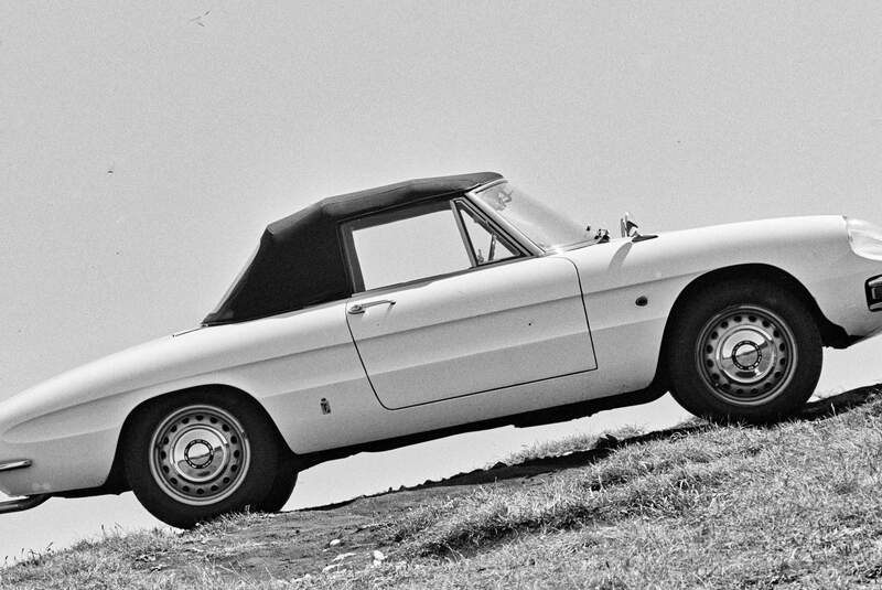 Alfa Romeo Duetto (1966) Test auto motor und sport Heft 19/1966