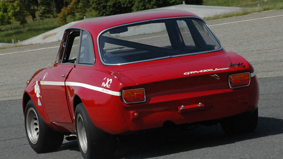 Alfa Romeo GTA 1300 junior