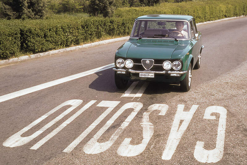 Alfa Romeo Giulia Berlina (1962)