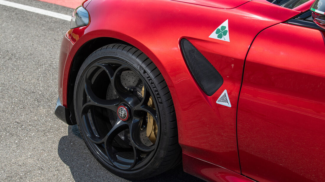 Alfa Romeo Giulia GTAm, alt und neu im Vergleich