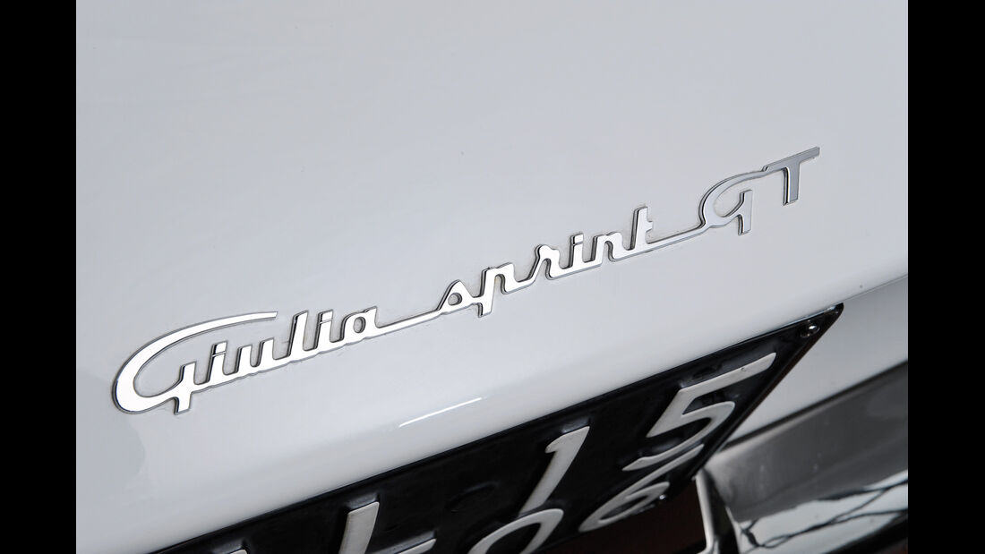 Alfa Romeo Giulia Sprint GT, Typenbezeichnung