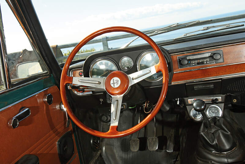 Alfa Romeo Giulia Super 1.3, Cockpit