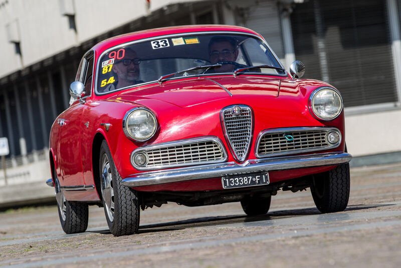 Alfa Romeo Giulietta, Frontansicht