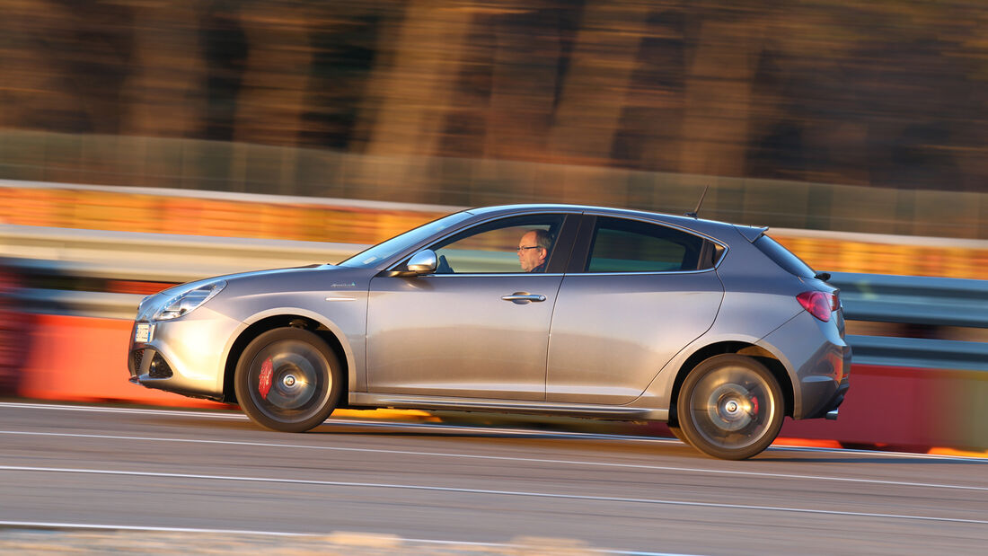 Alfa Romeo Giulietta, Seitenansicht