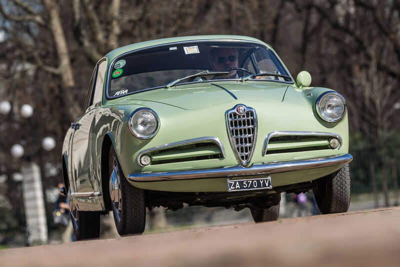 Alfa Romeo Giulietta Sprint, Frontansicht