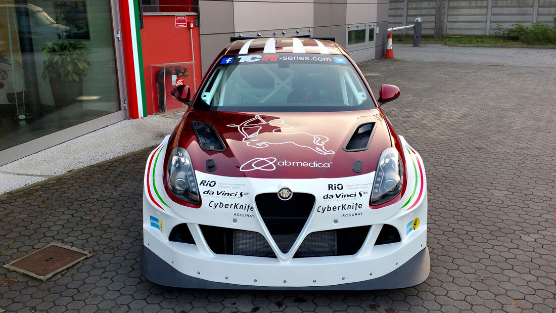 Alfa Romeo Giuliettta TCR - 2015