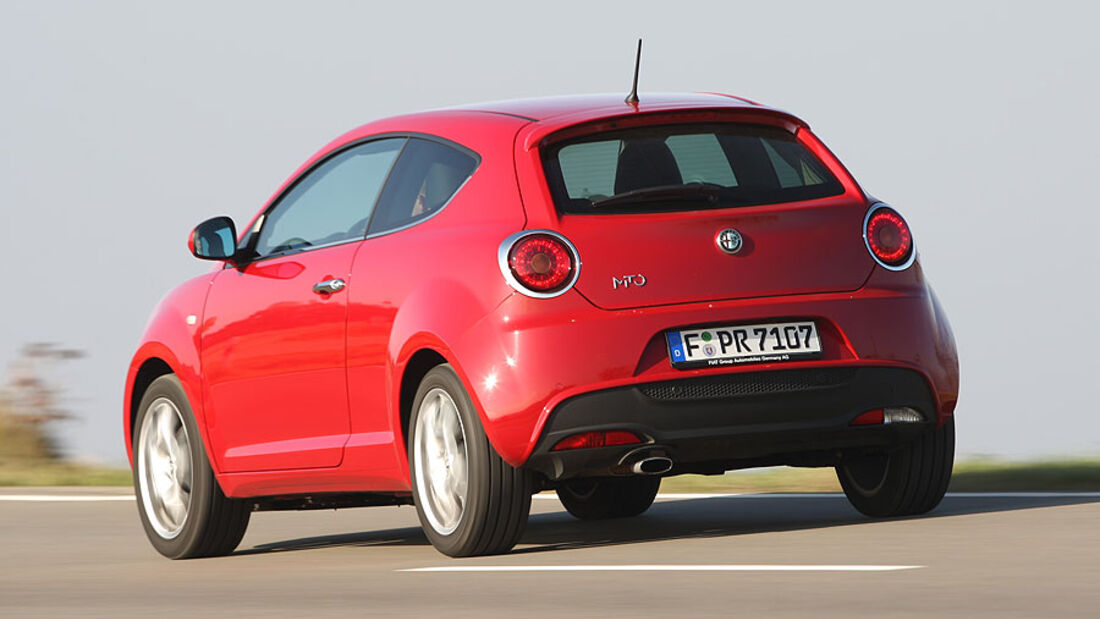 Alfa Romeo Mito, Mini Cooper