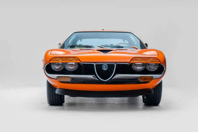 Alfa Romeo Montreal