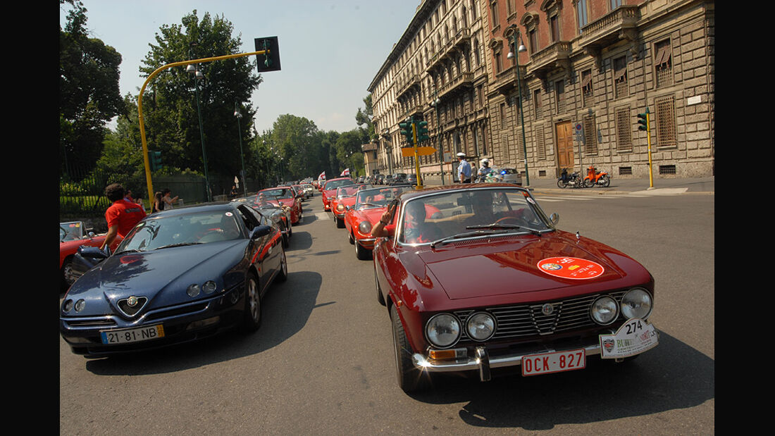 100 Jahre Alfa Romeo - Geburtstagsfeier in Mailand: Mailänder-Gala