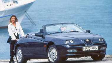 Alfa Romeo Spider 2.0 TS, Seitenansicht