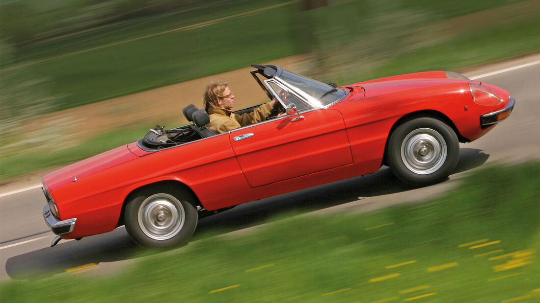 Alfa Romeo Spider, Seitenansicht