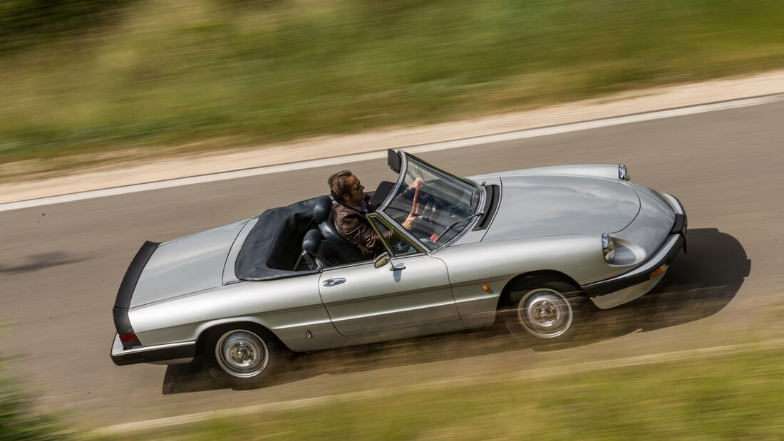 Alfa Romeo Spider, Seitenansicht