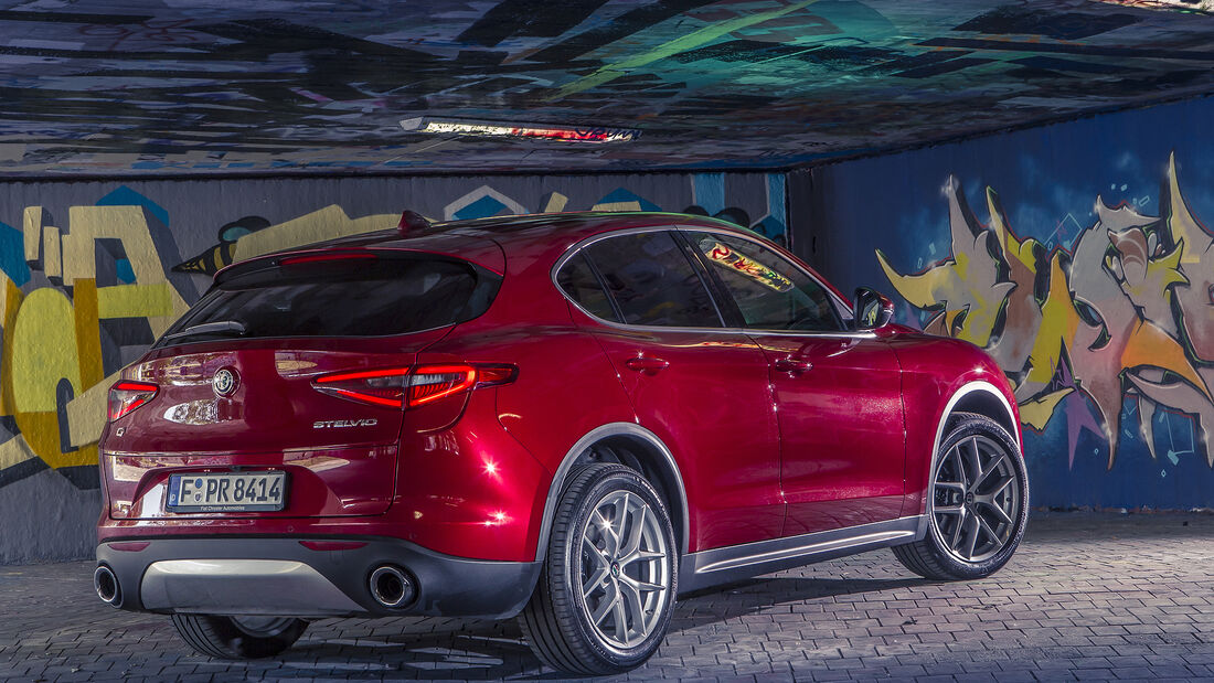 Alfa Romeo Stelvio 2.0 Turbo Q4 First Edition, Heck