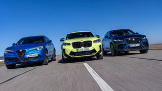 Alfa Romeo Stelvio 2.9 V6, BMW X4 M Competition, Jaguar F-Pace P550 SVR