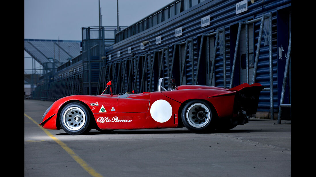 Alfa Romeo T33/3, Box, Seite