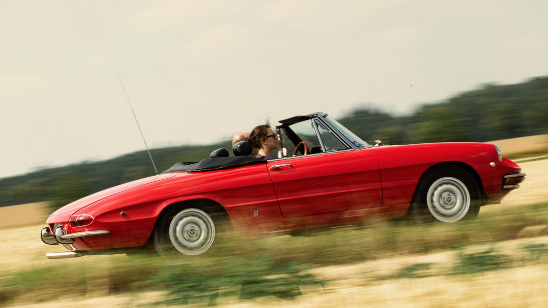 Alfa Spider 1750 Veloce, Seitenansicht