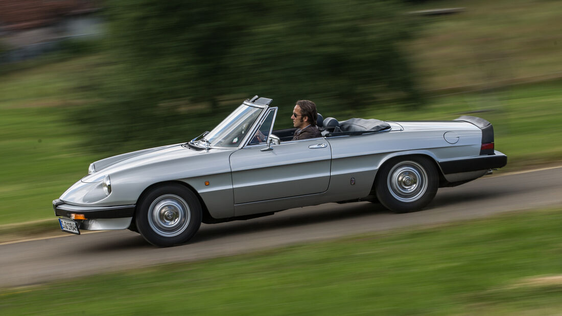 Alfa Spider 2.0, Seitenansicht