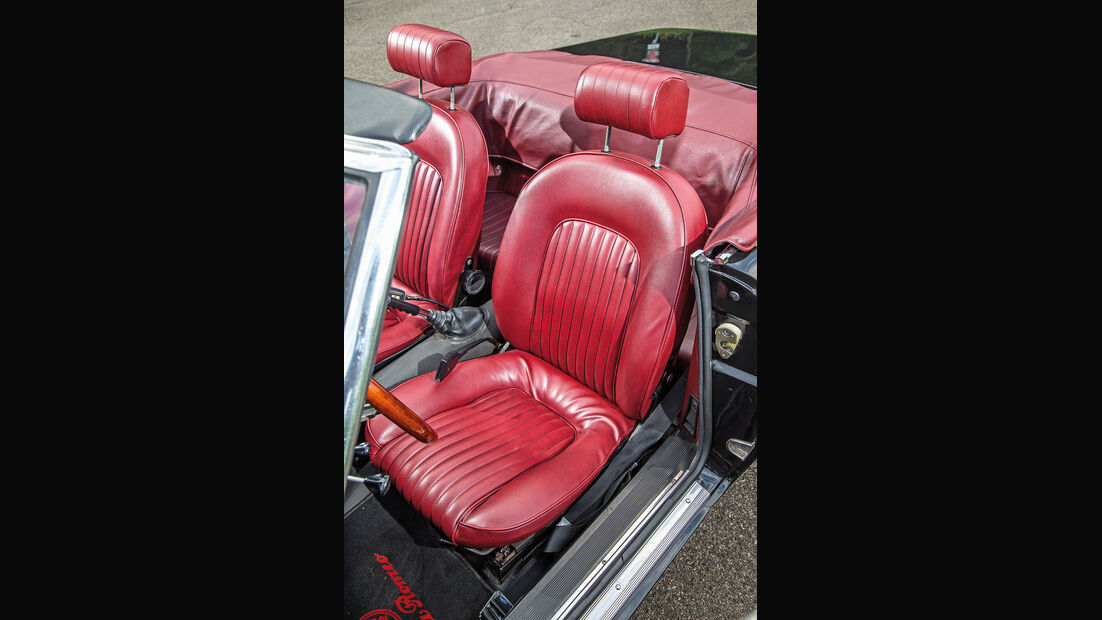 Alfa Spider 2000 Fastback, Fahrersitz