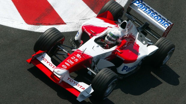 Allan McNish - Toyota - GP Frankreich 2002 - Magny-Cours