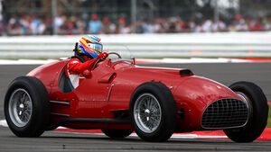 Alonso im Ferrari 375