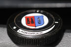 Alpina-Logo auf Stellrad im BMW Alpina B7