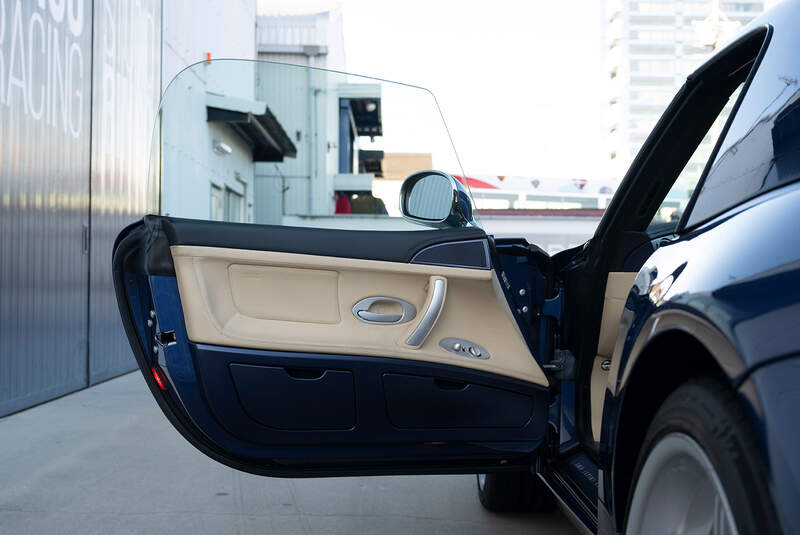 Alpina V8 Roadster (2003)