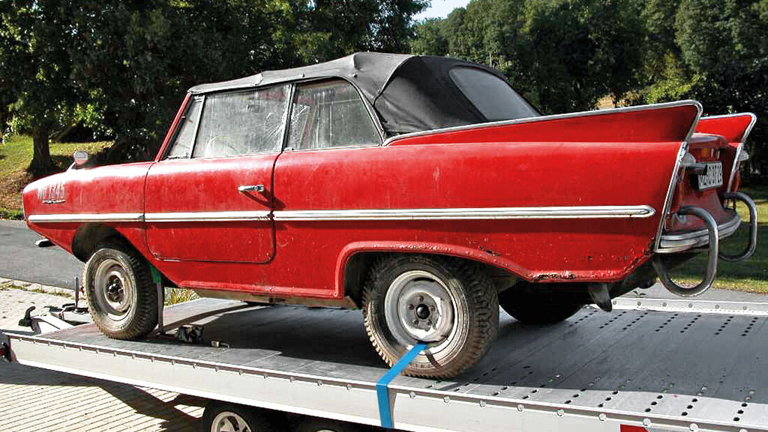 Amphicar 770, Seitenansicht, Hänger