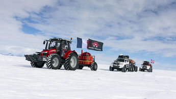 Antarctica 2 Expedition zum Südpol mit Massey Ferguson-Traktor 5610