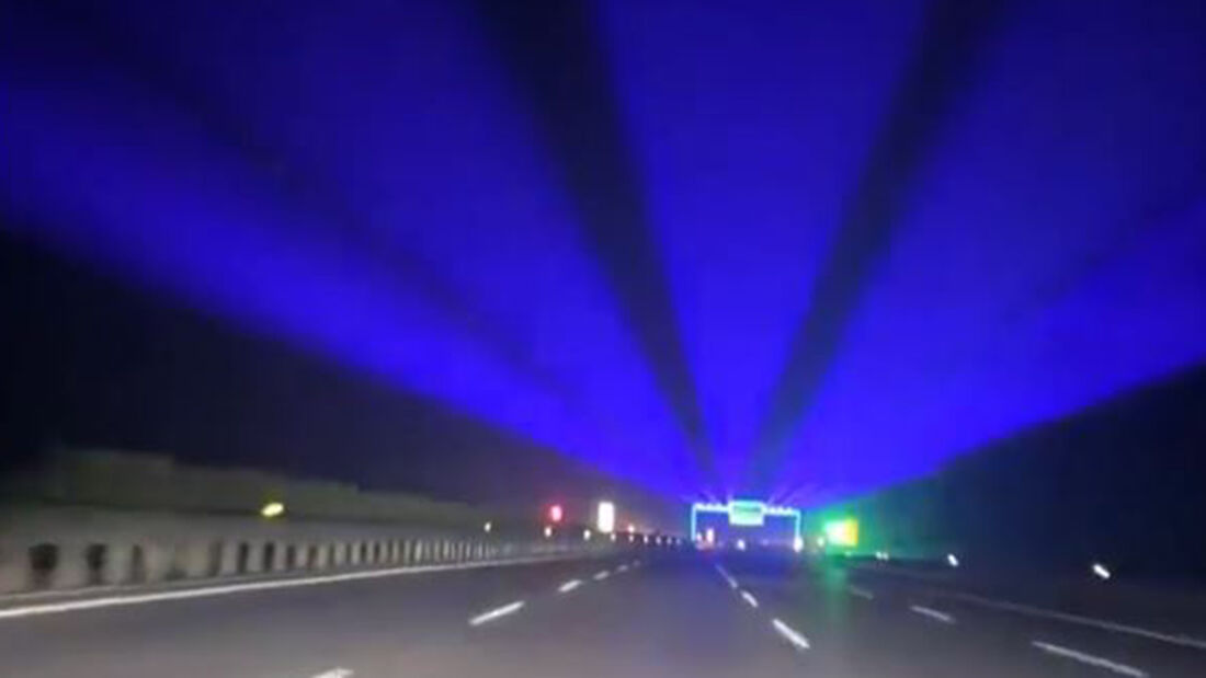 Anti-Müdigkeits-Laserlicht auf chinesischen Autobahnen