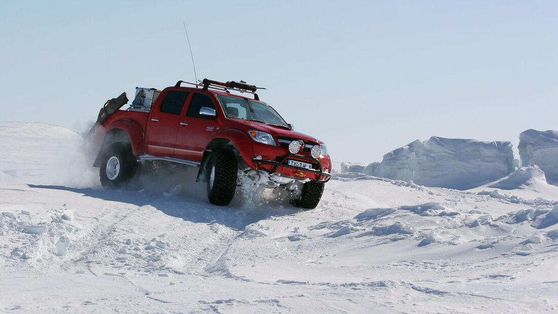 Arctic Trucks Toyota Hilux