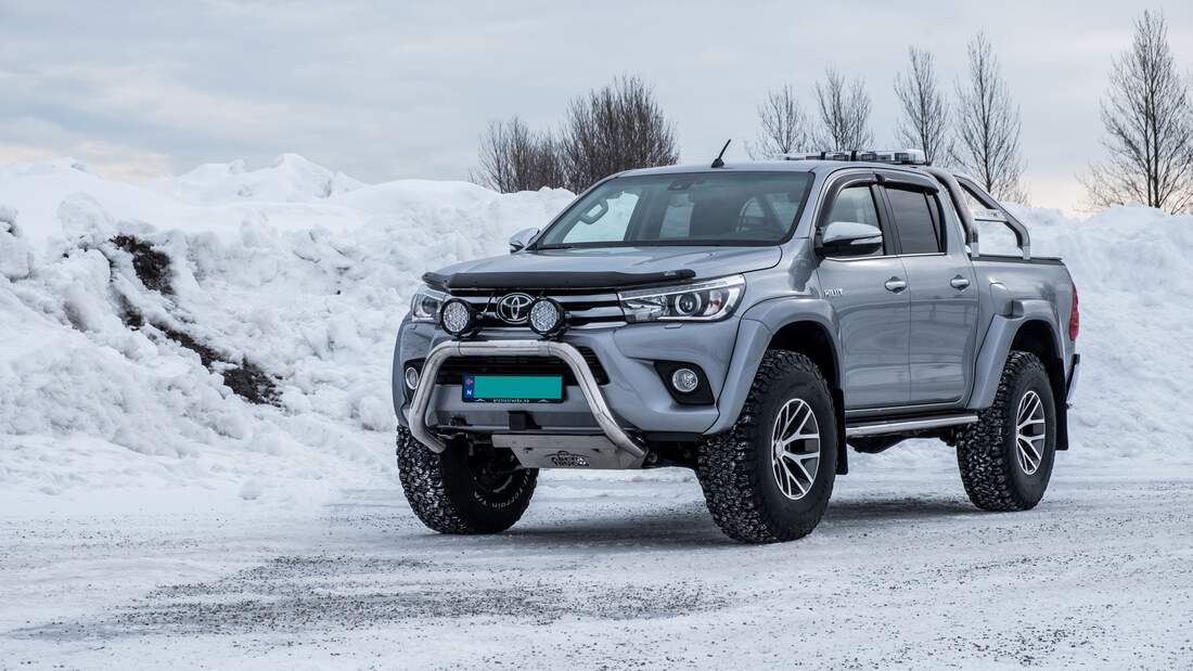 Toyota hilux arctic