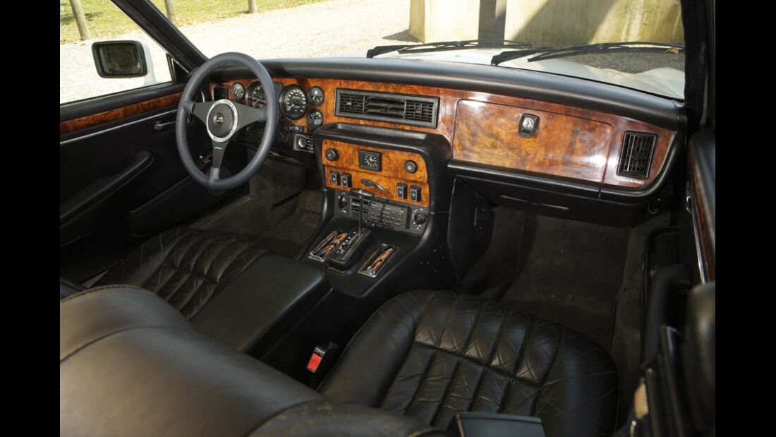 Arden-Jaguar XJ 12, Baujahr 1983, Cockpit