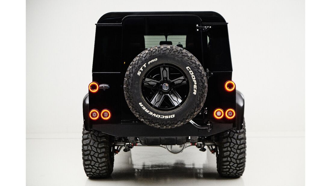 Ares Design Land Rover Defender Spec. 1.2