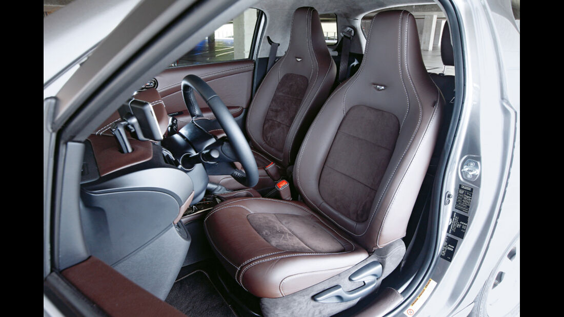 Aston Martin Cygnet, Fahrersitz