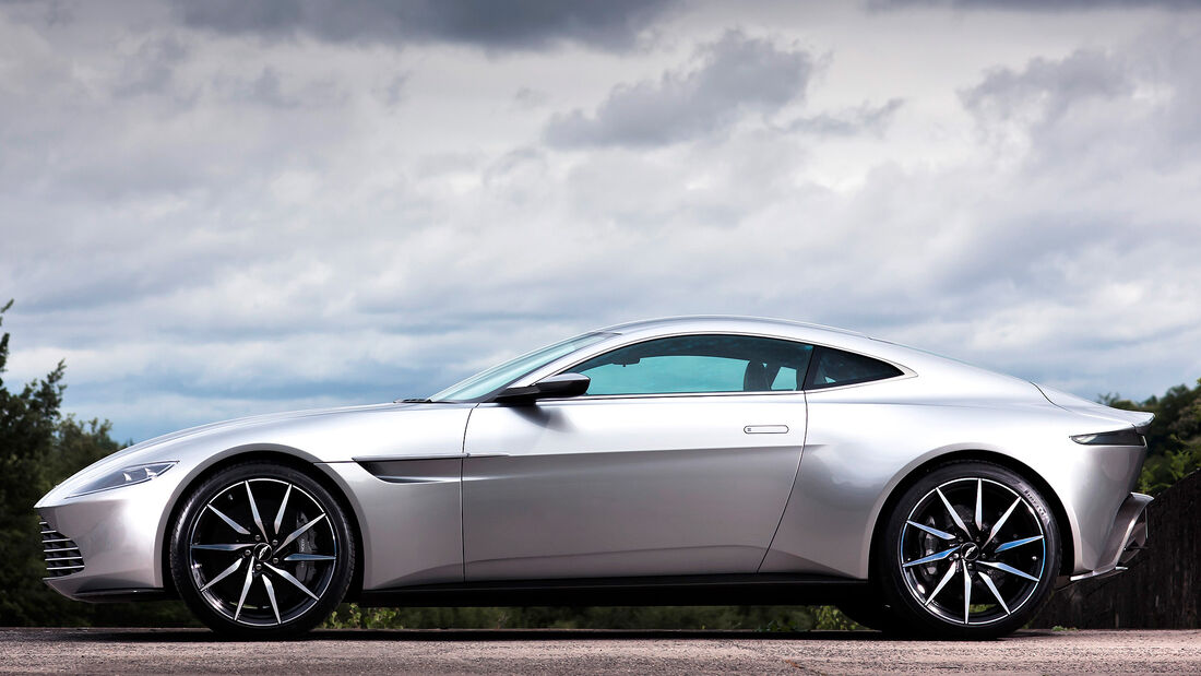 Aston Martin DB10