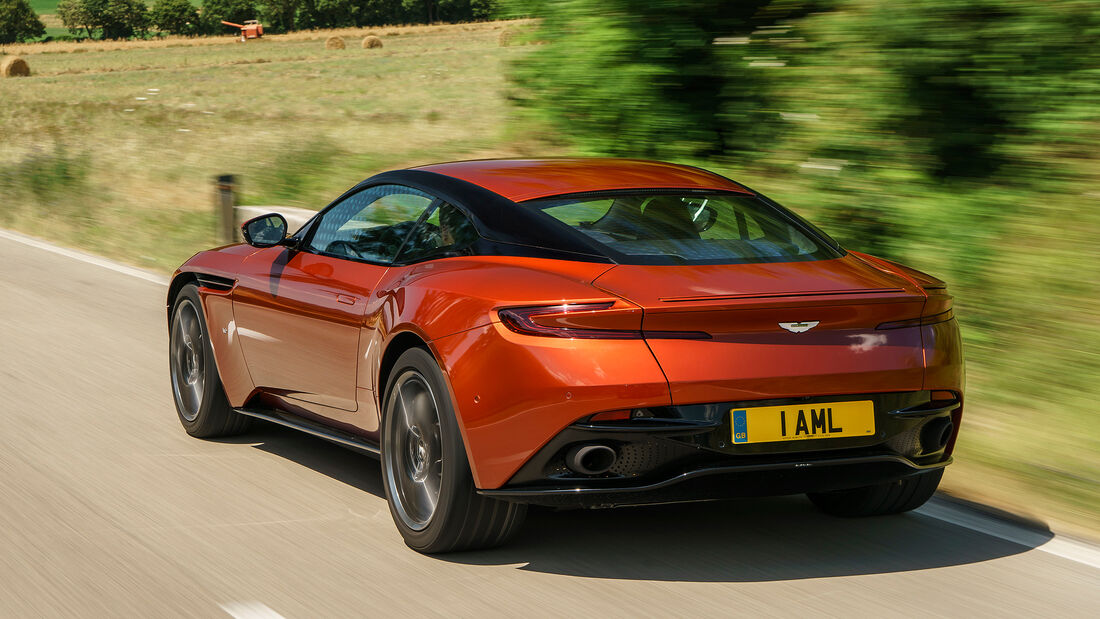 Aston Martin DB11